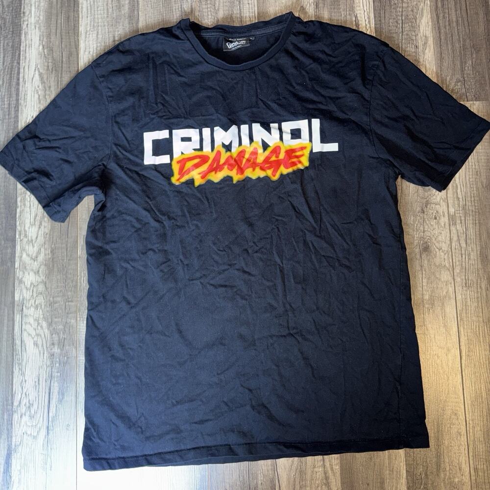 Criminal Damage x Pokémon Charizard T Shirt Men’s Large Black Graphic Tee